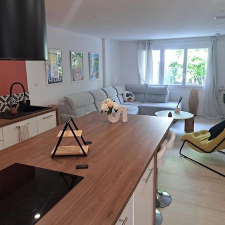 Magnifique Appartement 2 Chambres Avec 50 M2 De Jardin Privatif La Crau Dış mekan fotoğraf
